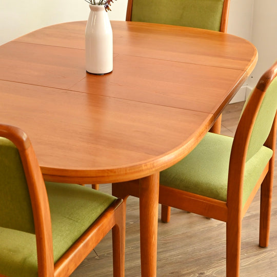 Mid Century Teak Extendable Dining Table by Chiswell