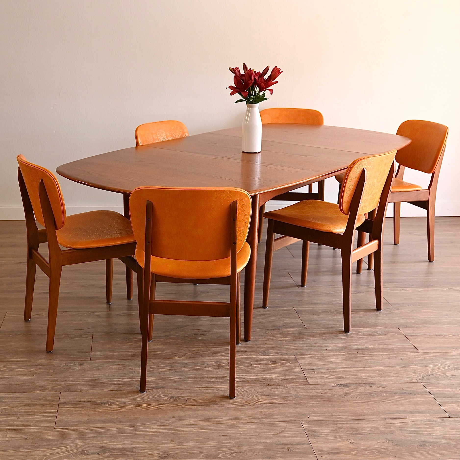 6x Mid Century Orange Vinyl Dining Chairs by Elite