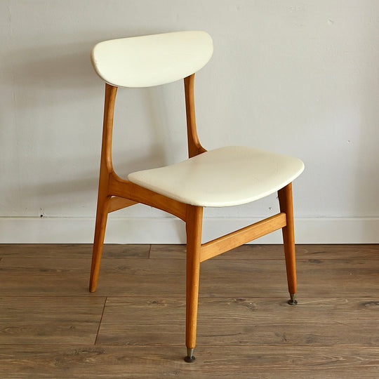 4 x Mid Century Dining Chairs with textured white vinyl by Elite