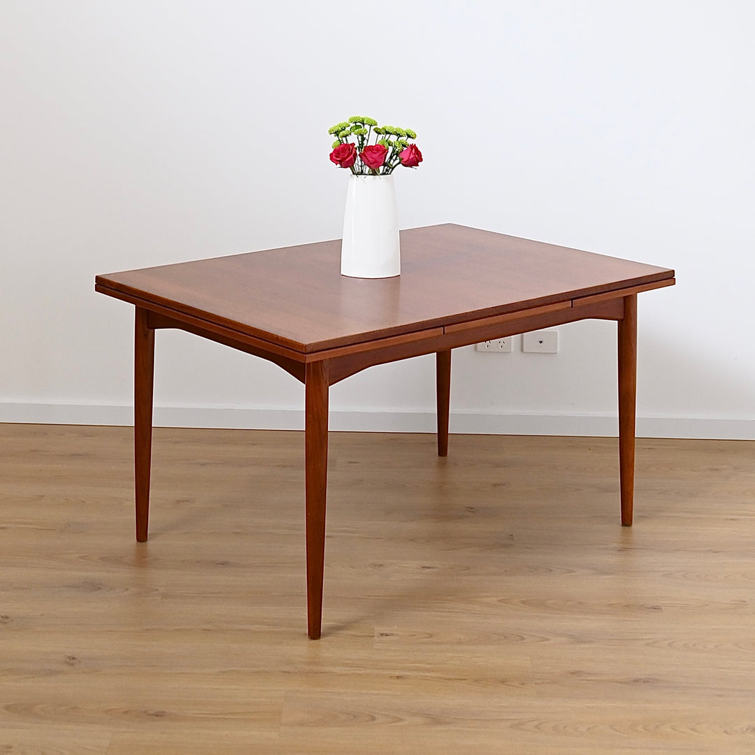 Parker Mid Century Teak Nordic Extendable Dining Table