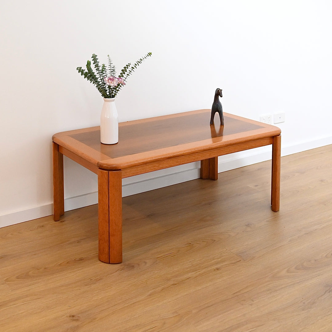 Mid Century Retro Two Tone Coffee Table possibly by Parker