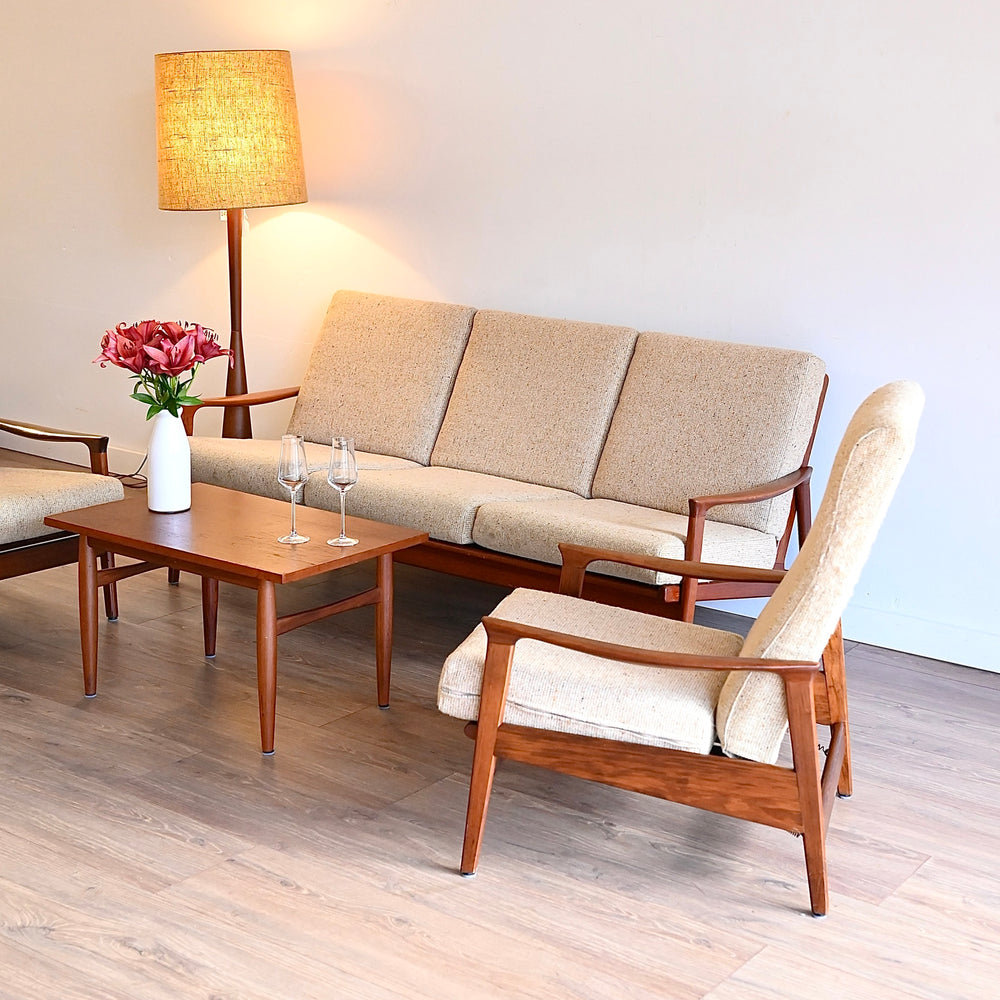 Parker Teak Mid Century Armchair Lounge Recliner TV Chair