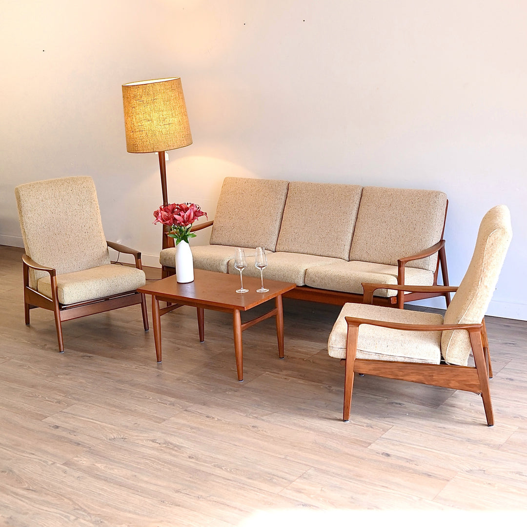 Parker Teak Mid Century Armchair Lounge Recliner TV Chair