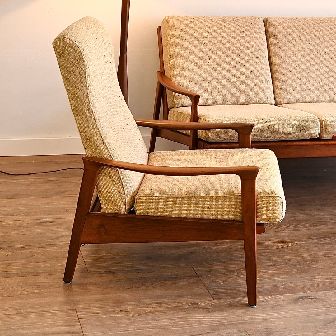 Parker Teak Mid Century Armchair Lounge Recliner TV Chair