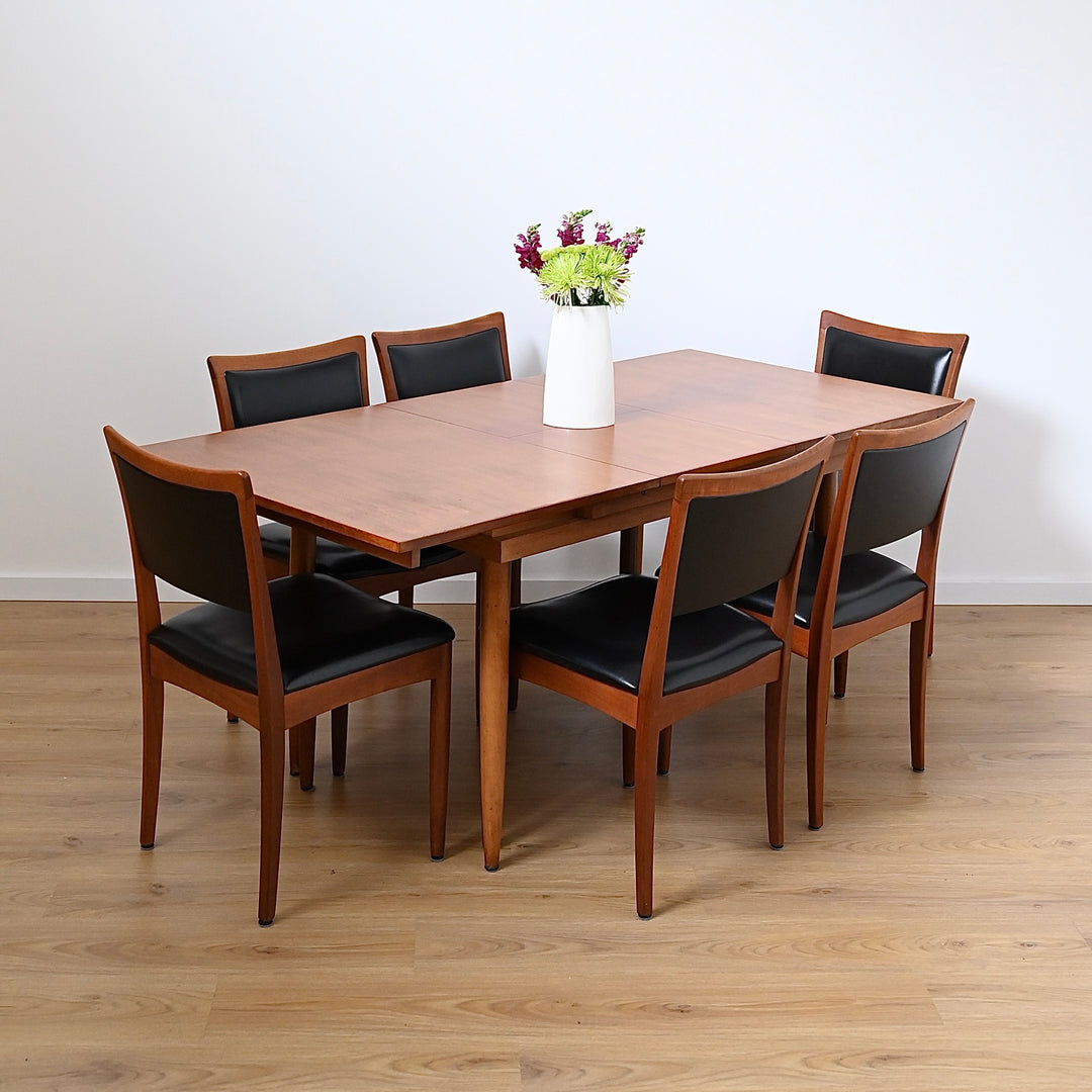 Mid Century Teak Extendable Dining Table by Chiswell