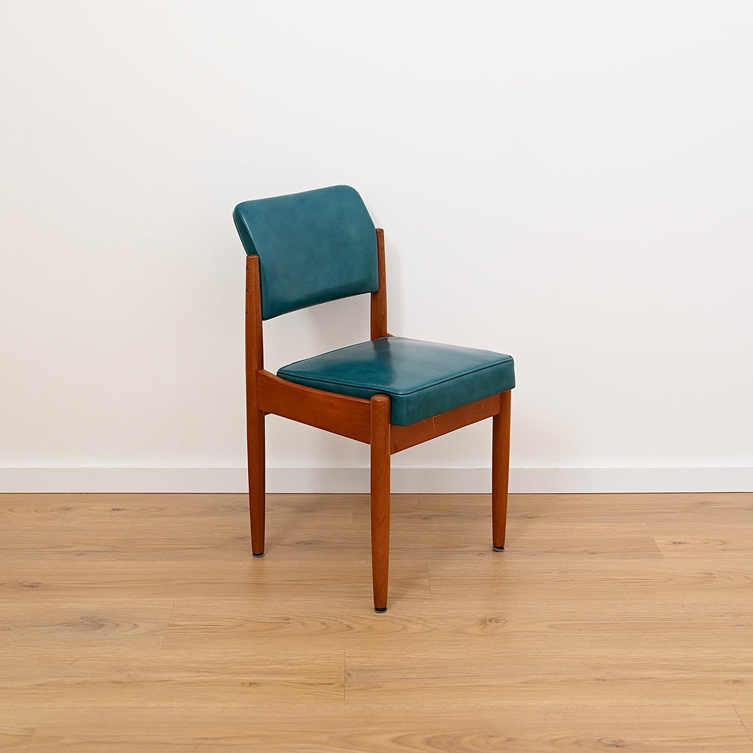 8x Mid Century Teak Teal Vinyl Dining Chairs by Chiswell