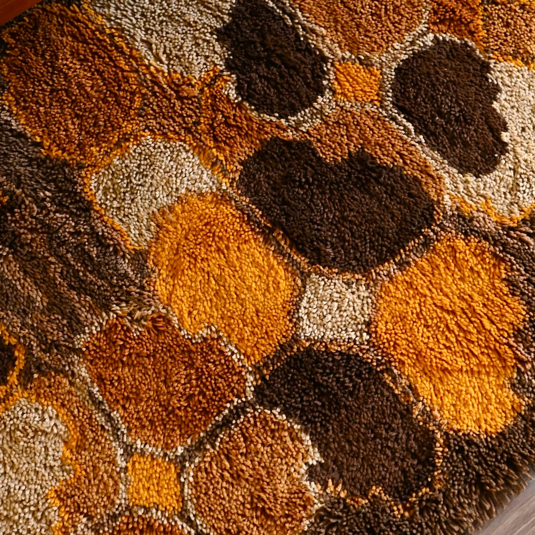 Retro 1970s German Shag Patterned Rug