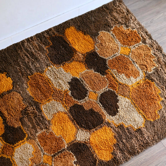 Retro 1970s German Shag Patterned Rug