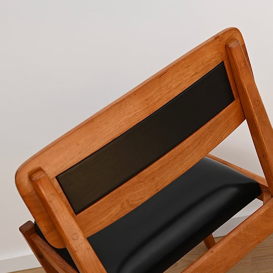 4x Mid Century Teak and Black Vinyl Dining Chairs by Wrightbilt