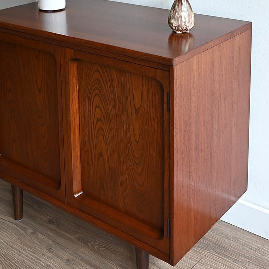 Mid Century Walnut Sideboard LP Record Cabinet by Chiswell