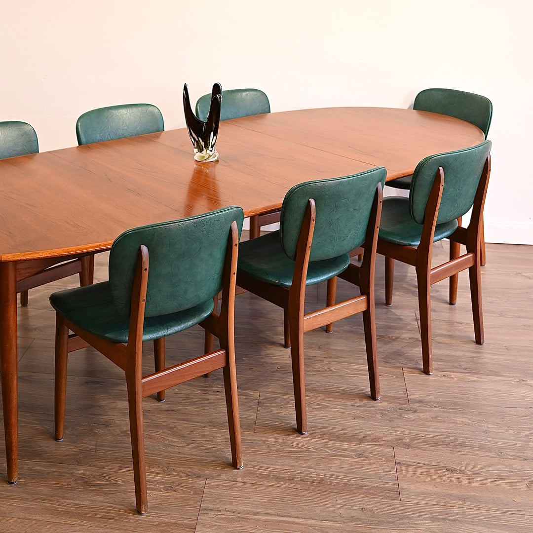 Parker Nordic Oval Extension Dining Table