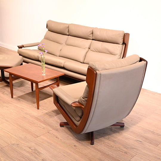 Vintage Tessa T21 Delmont Leather Lounge Suite