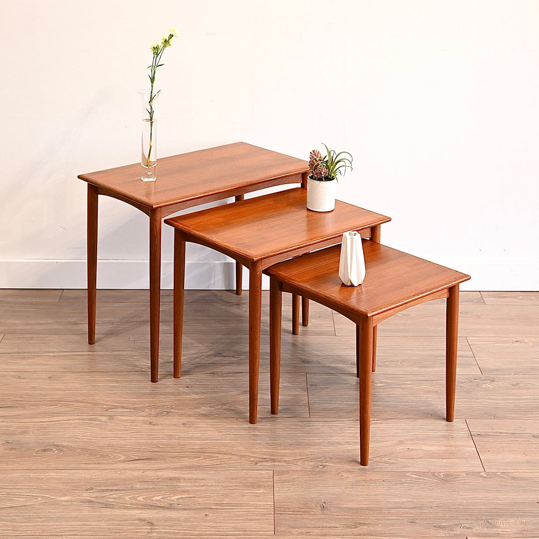 Parker Teak Nesting Side Tables
