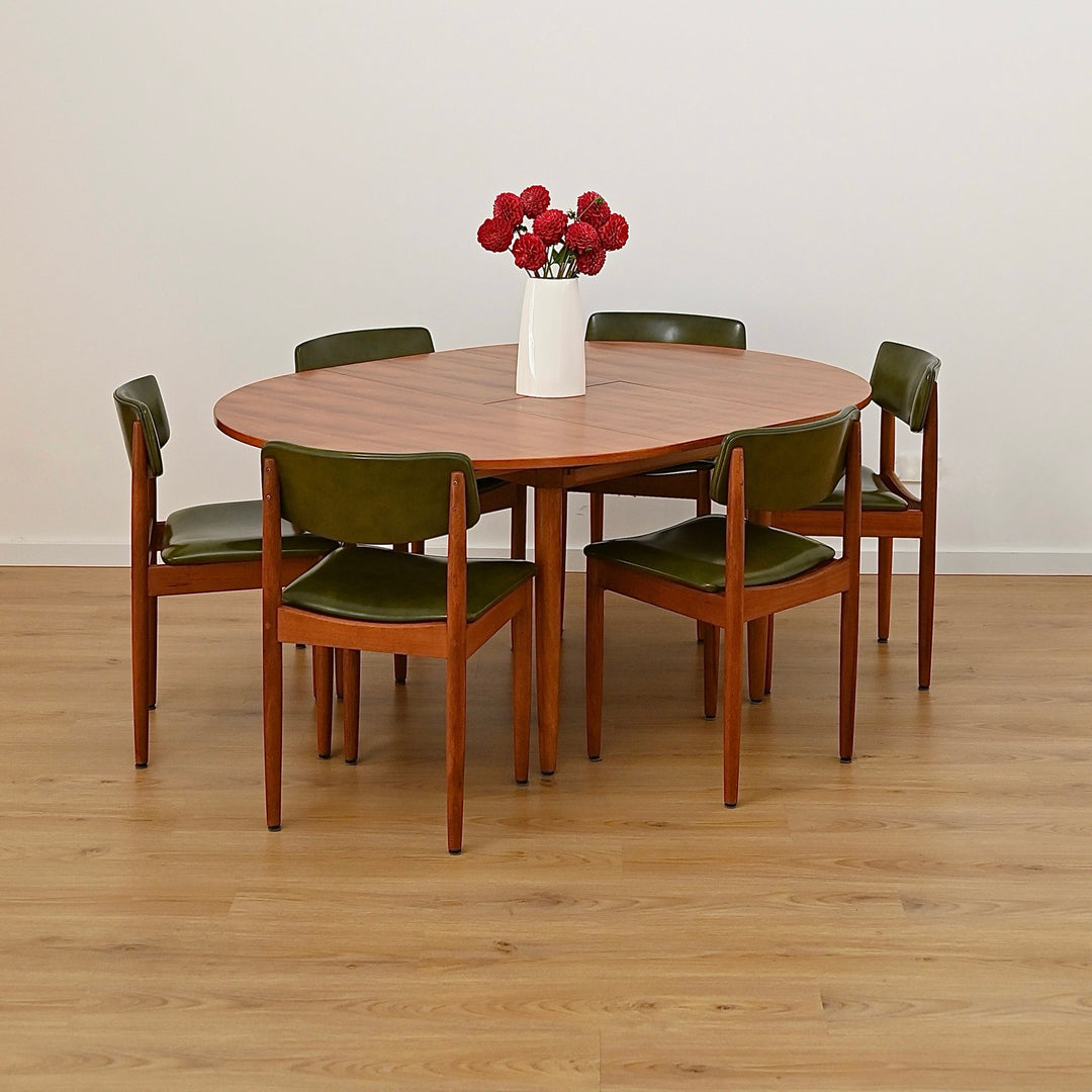 Mid Century Teak Extendable Dining Table by Chiswell
