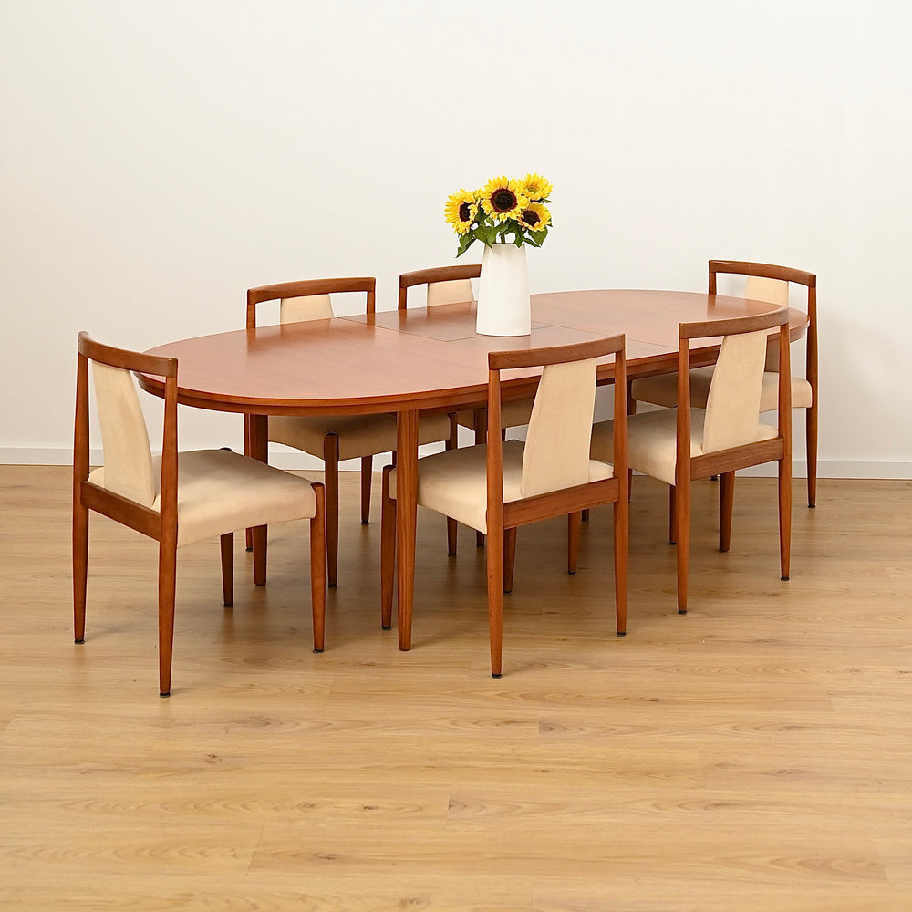 Mid Century Teak Extendable Dining Table by Chiswell