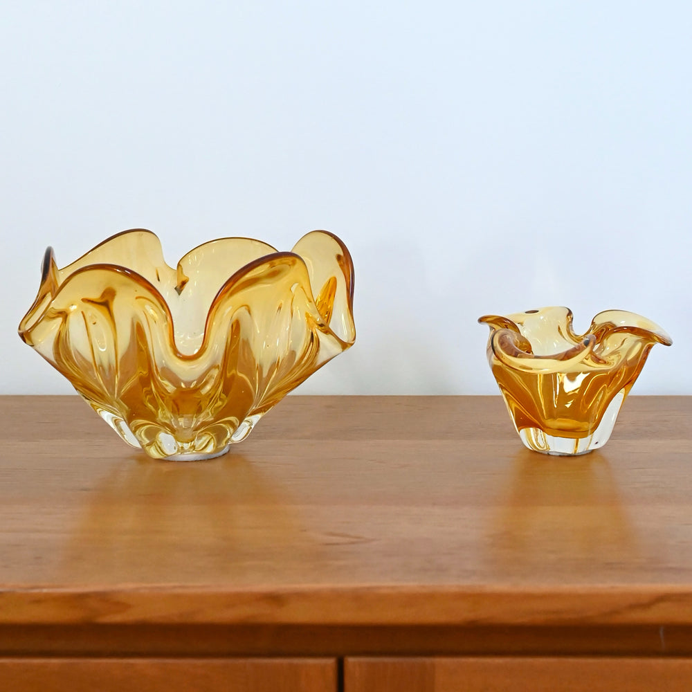 Mid Century Art Glass Vase Handkerchief Bowl Pair