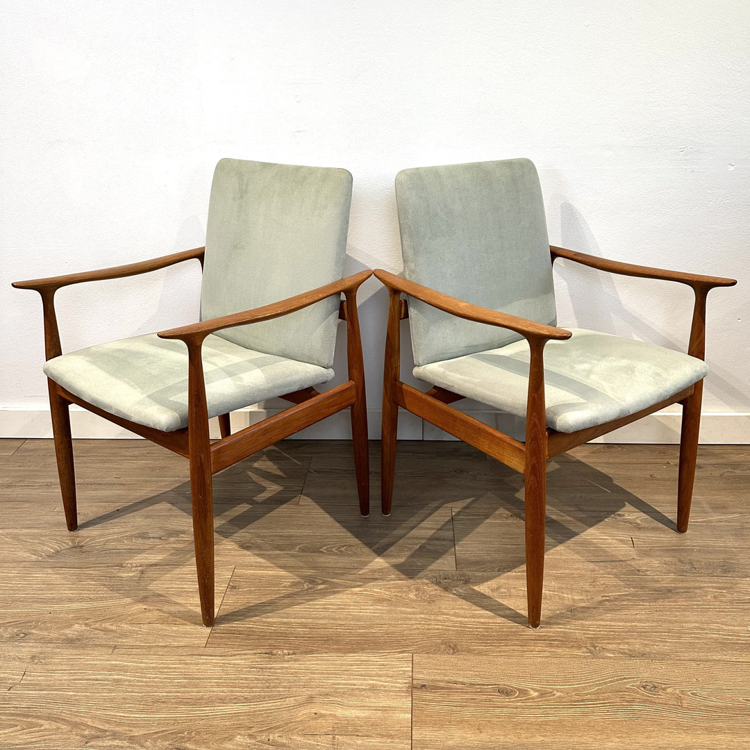 Mid Century Parker Carver Chairs