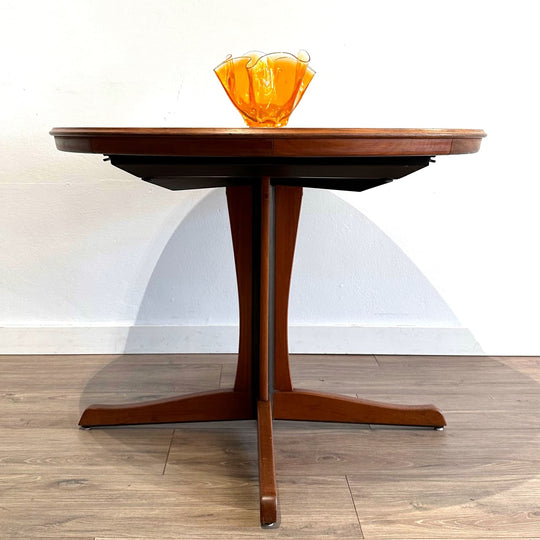 Mid Century Teak Round Extendable Dining Table by Chiswell