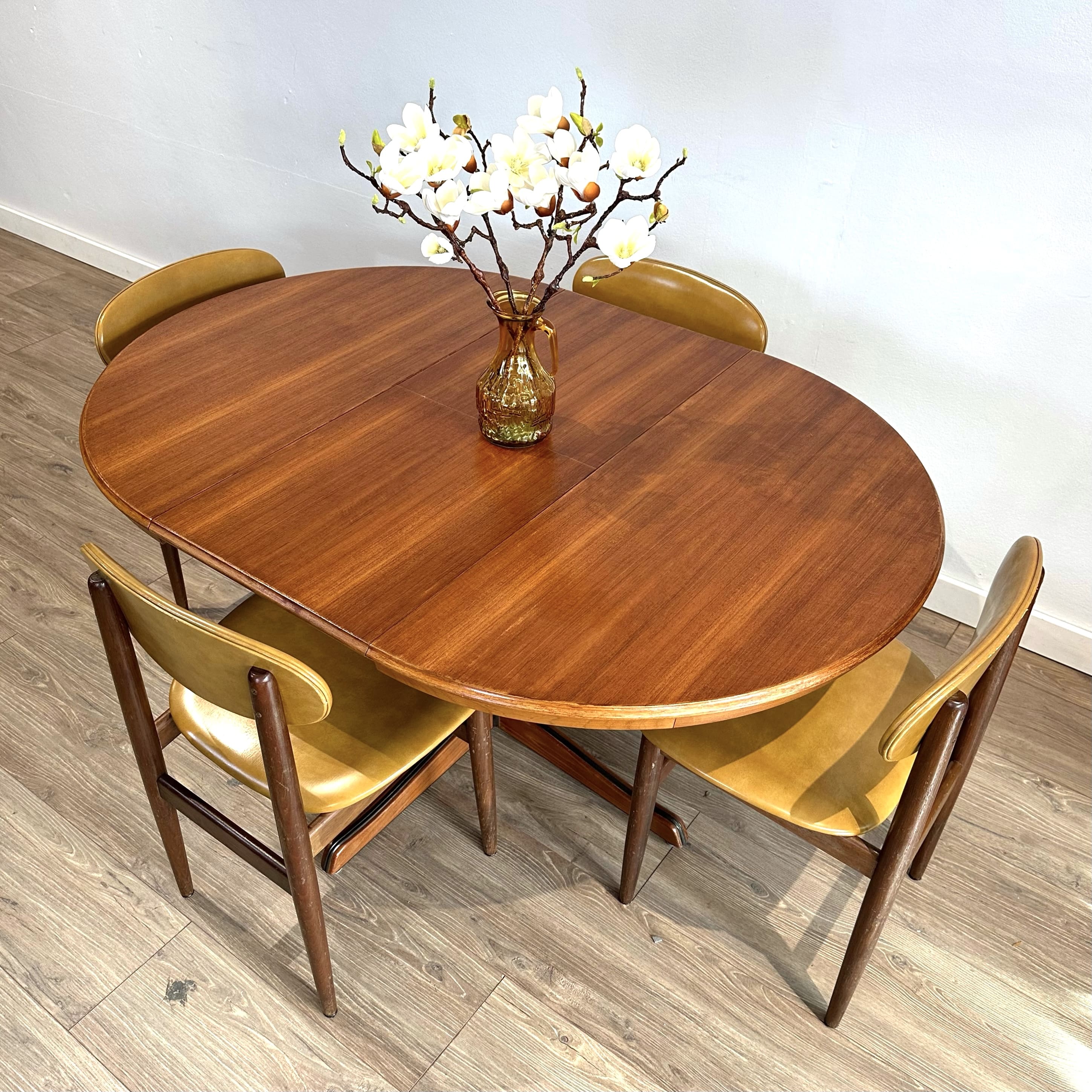 Mid Century Teak Round Extendable Dining Table by Chiswell